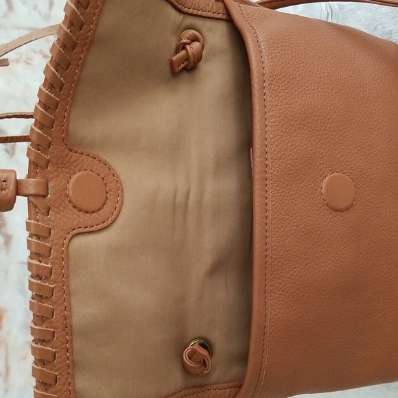 New HOBO Bramble Crossbody - Picture 12 of 16